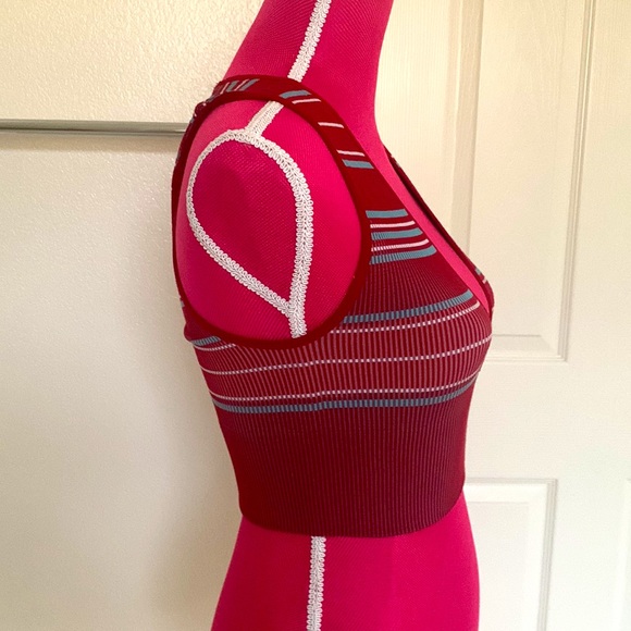 Urban outfitters top size S - Picture 2 of 3